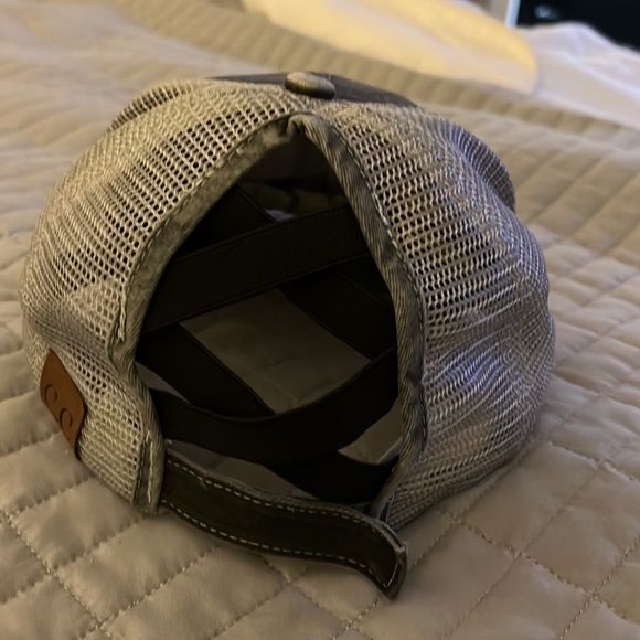 Distressed ball hat - Picture 2 of 2